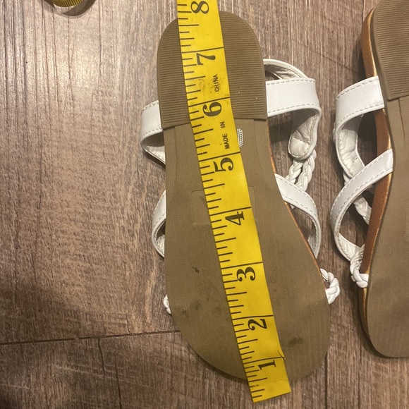MIA girl white sandals size 12 - Picture 6 of 9